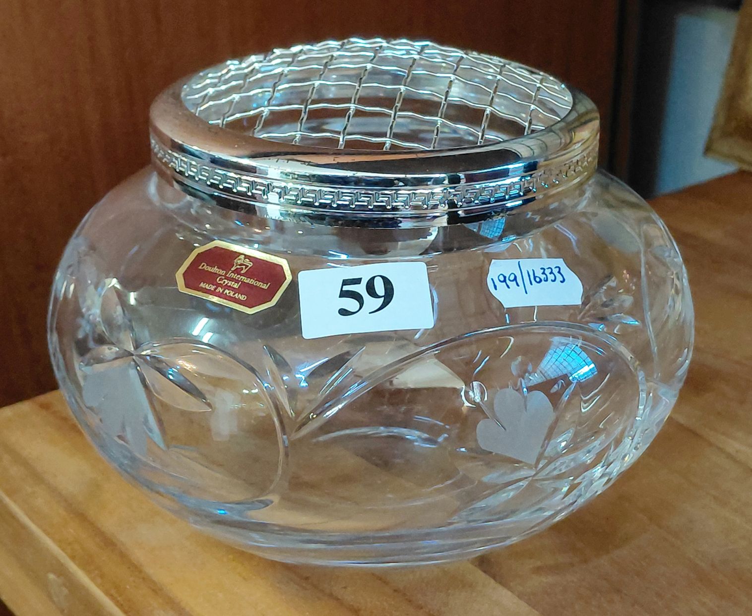 DOULTON INTERNATIONAL CRYSTAL ROSE BOWL