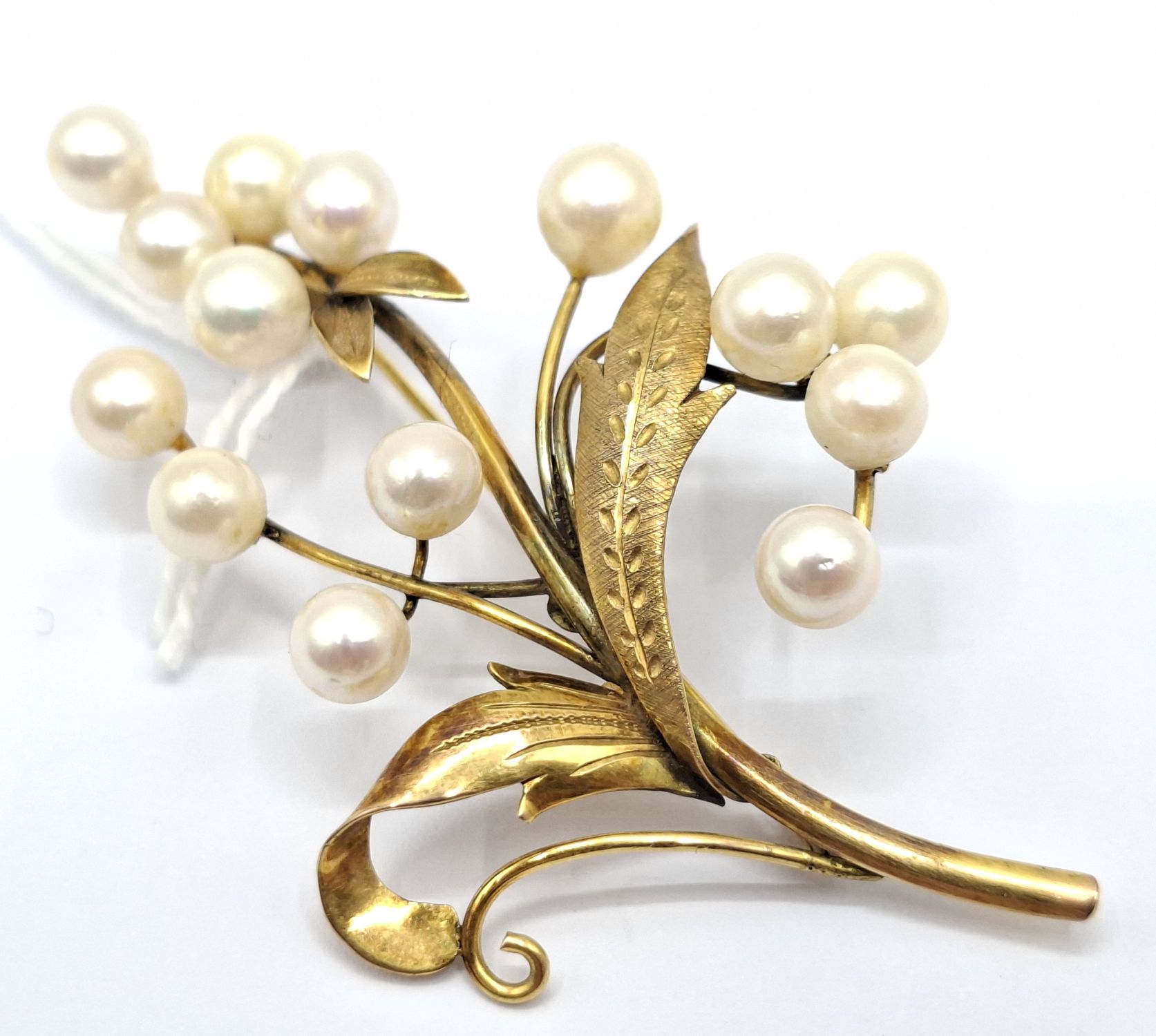 14ct Gold Pearl Brooch