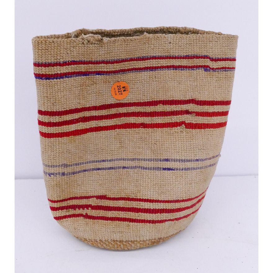 Nez Perce Indian Yarn Bag- 9''