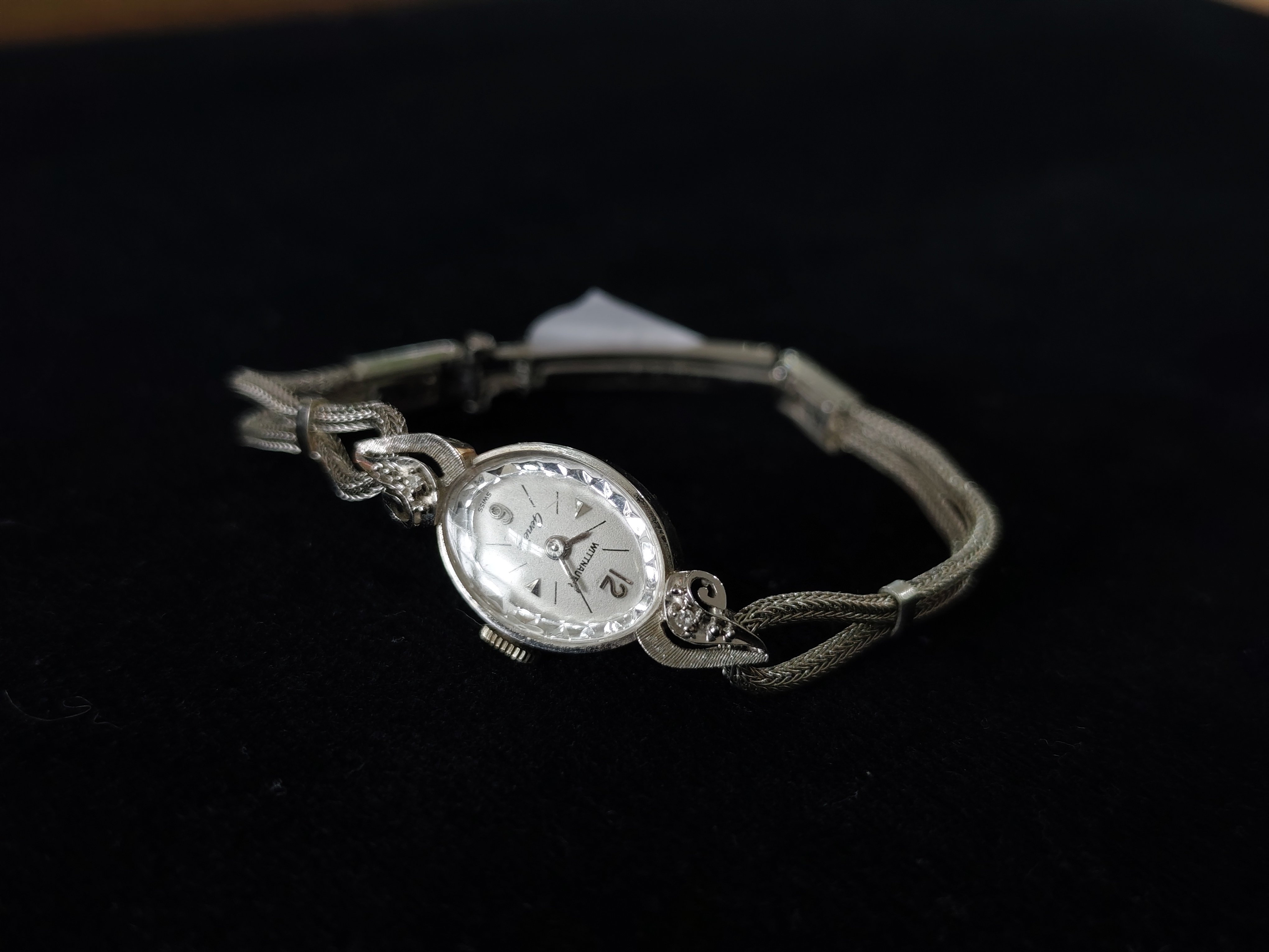 Wittnauer Ladies Watch 14K White Gold Case — sold at auction in New Zealand for $100