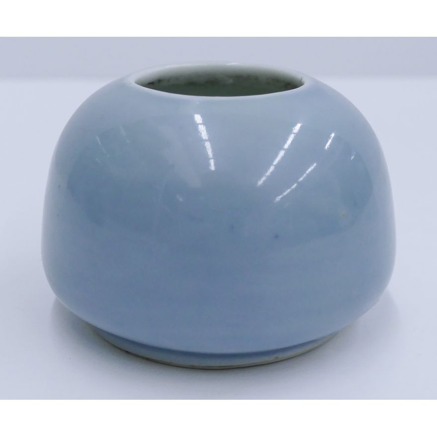 Chinese Kangxi Clair de Lune Water Coupe