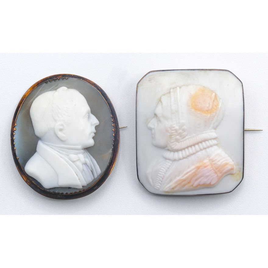 Box 2pc Antique Portrait Shell Cameo Brooches ID'ed