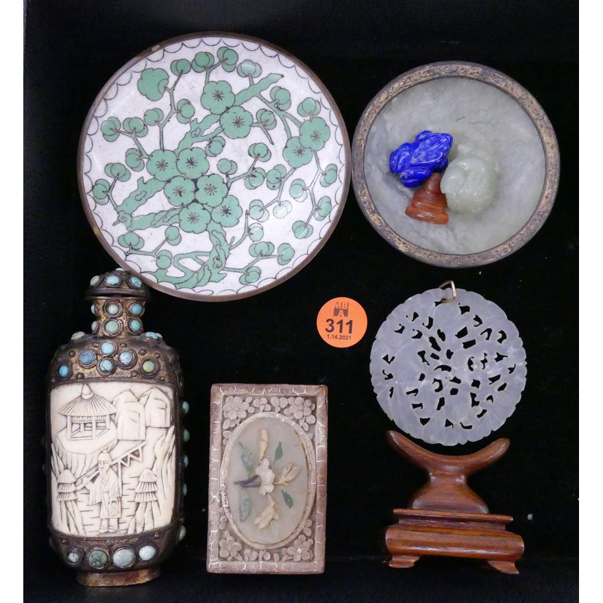 8pc Old Chinese Small Stone Carvings and Cloisonne
