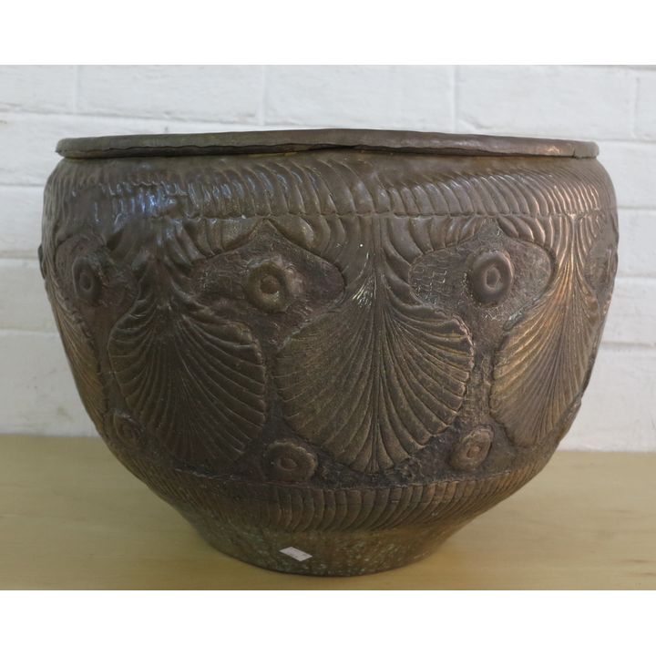 MASSIVE COPPER POT