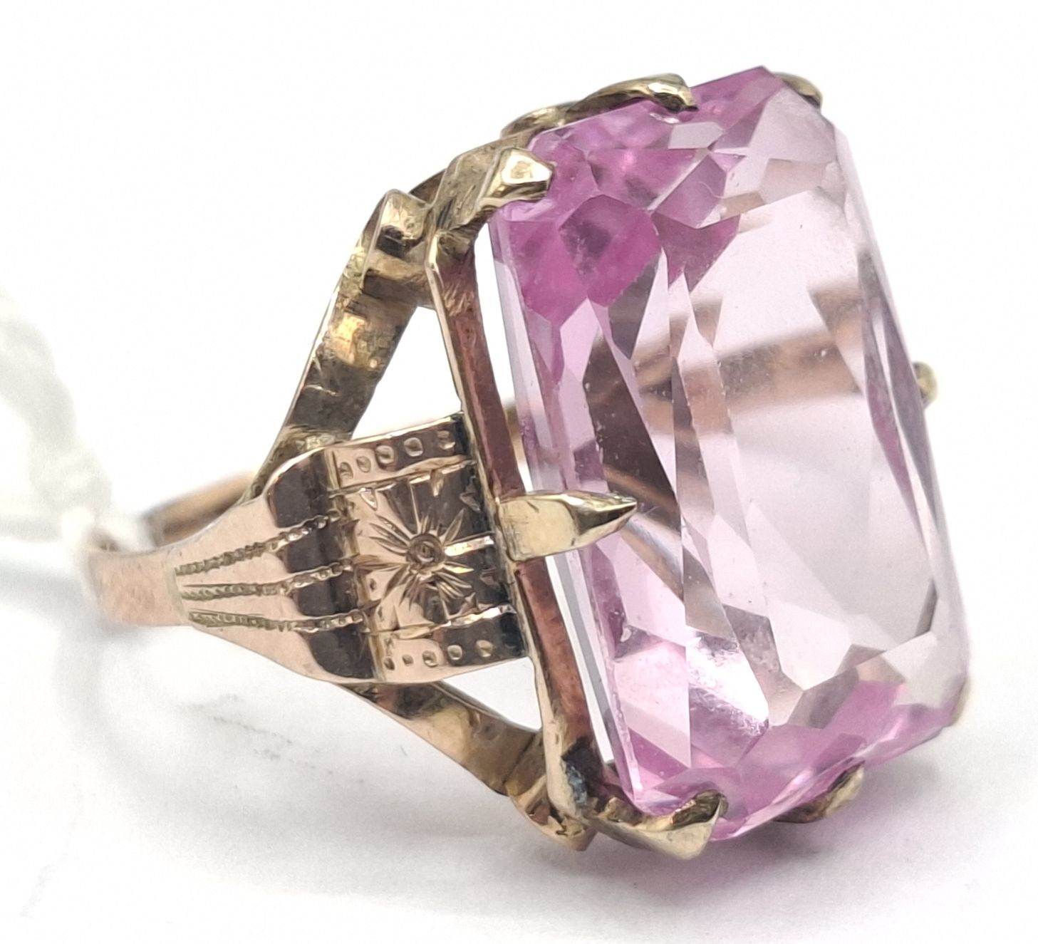 311 · 14CT PINK DRESS RING