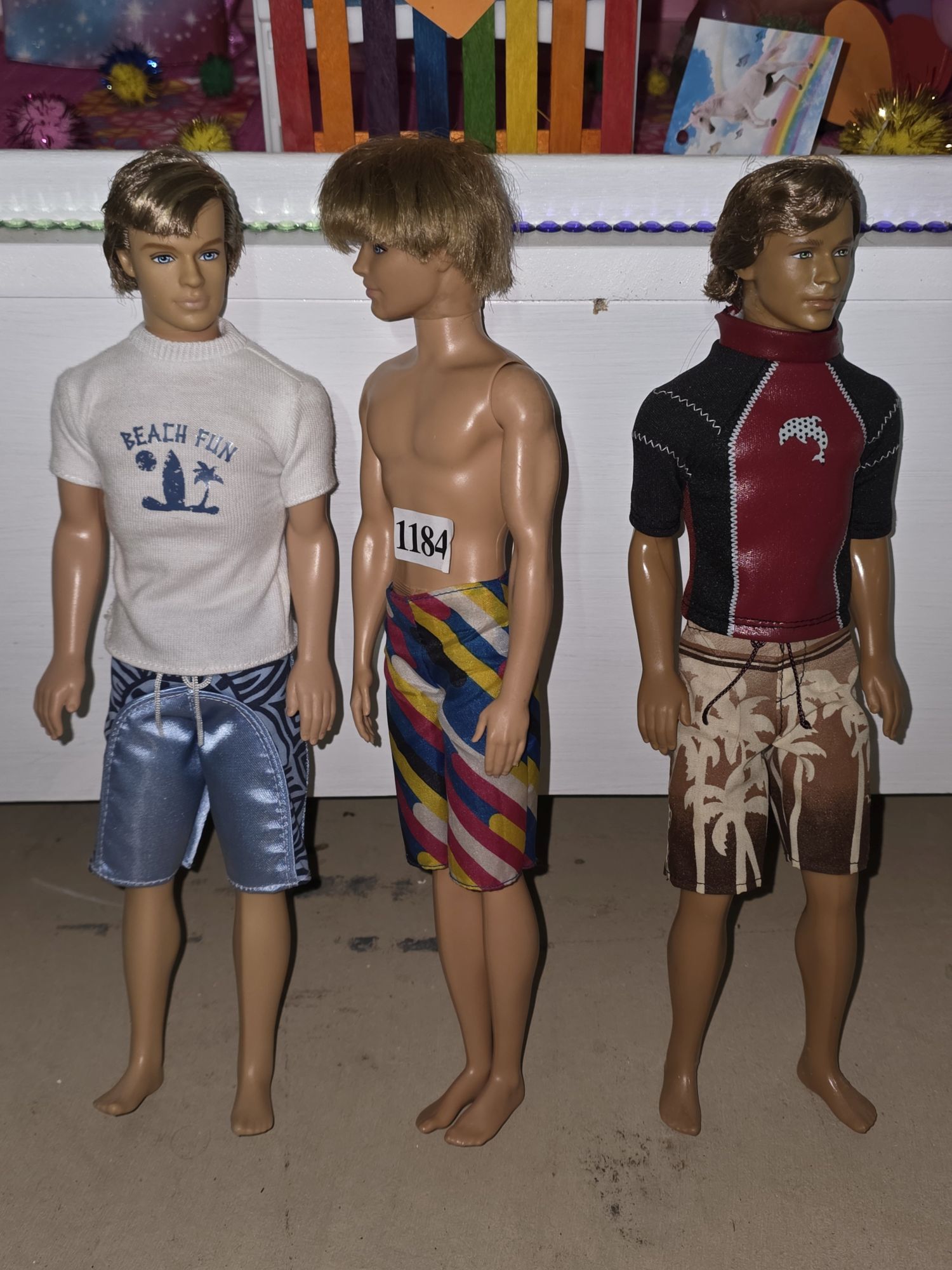 1184 · 3 KEN DOLLS