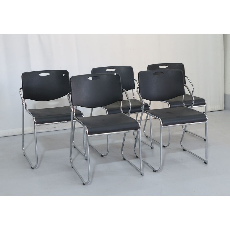 SET OF 5 STACKING CHAIRS