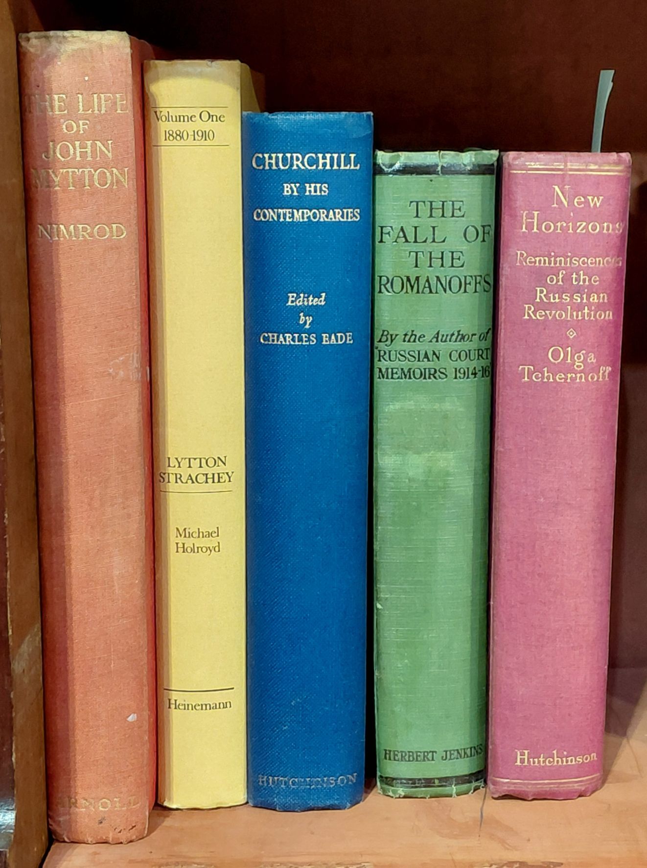 580 · WORLD HISTORY/BIOGRAPHIES
