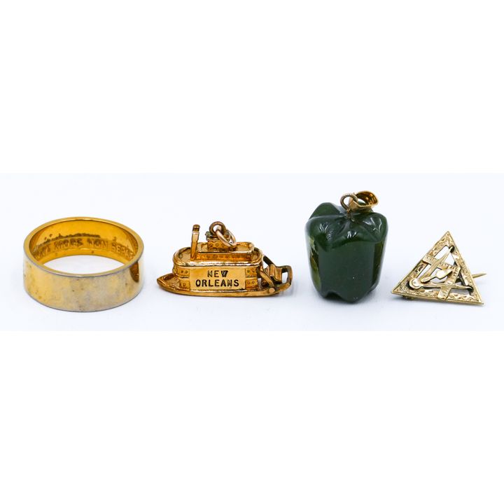 Box Sterling Masonic Ring etc.