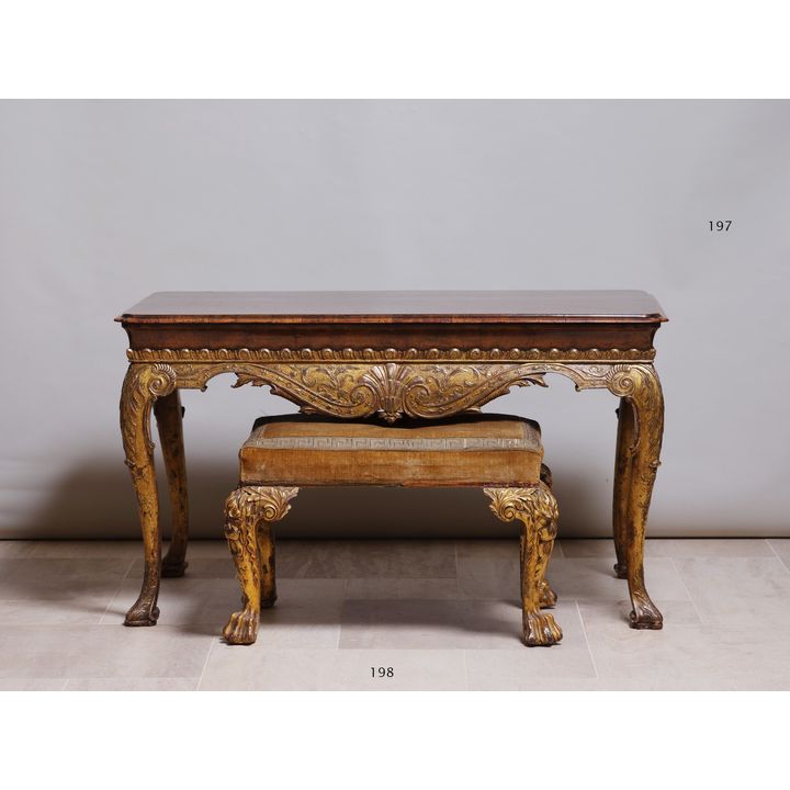 Early 18th Century Irish walnut console table