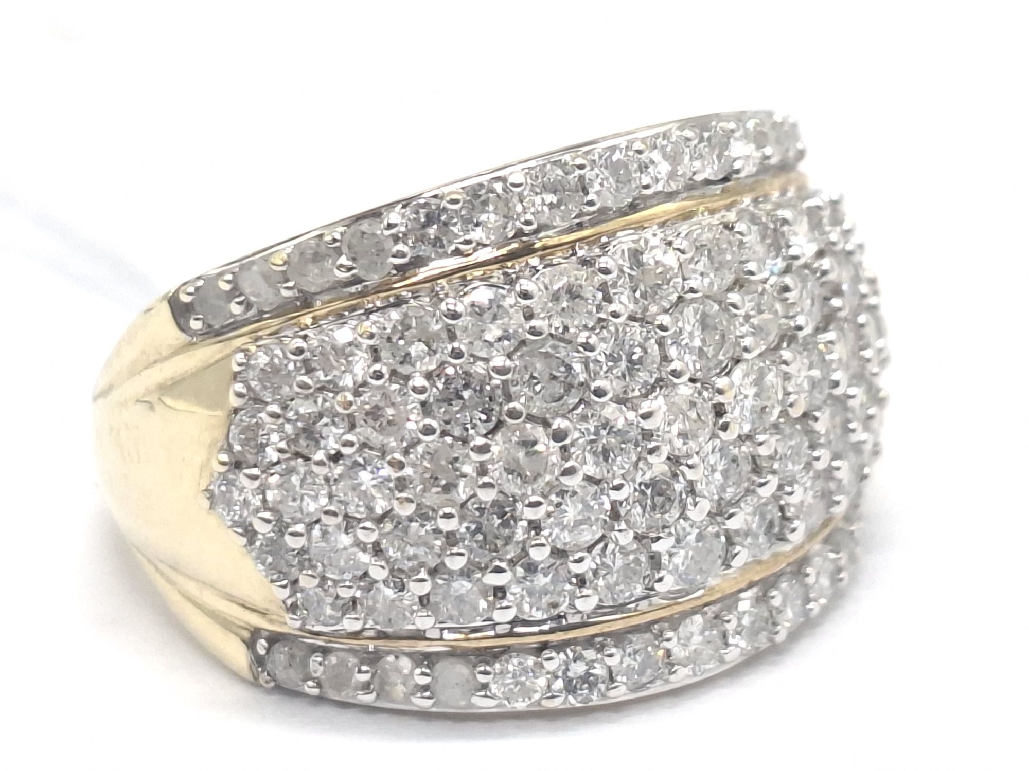 9ct Gold Diamond Ring