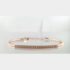 18CT ROSE GOLD BANGLE WITH 21 DIAMONDS TOTAL 0280CT - 51929/11643
