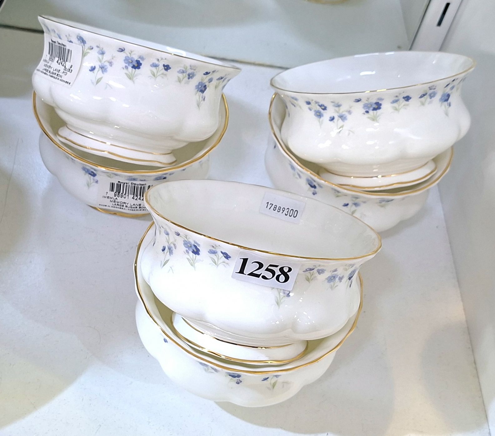 1258 · ROYAL ALBERT MEMORY LANE COUPES