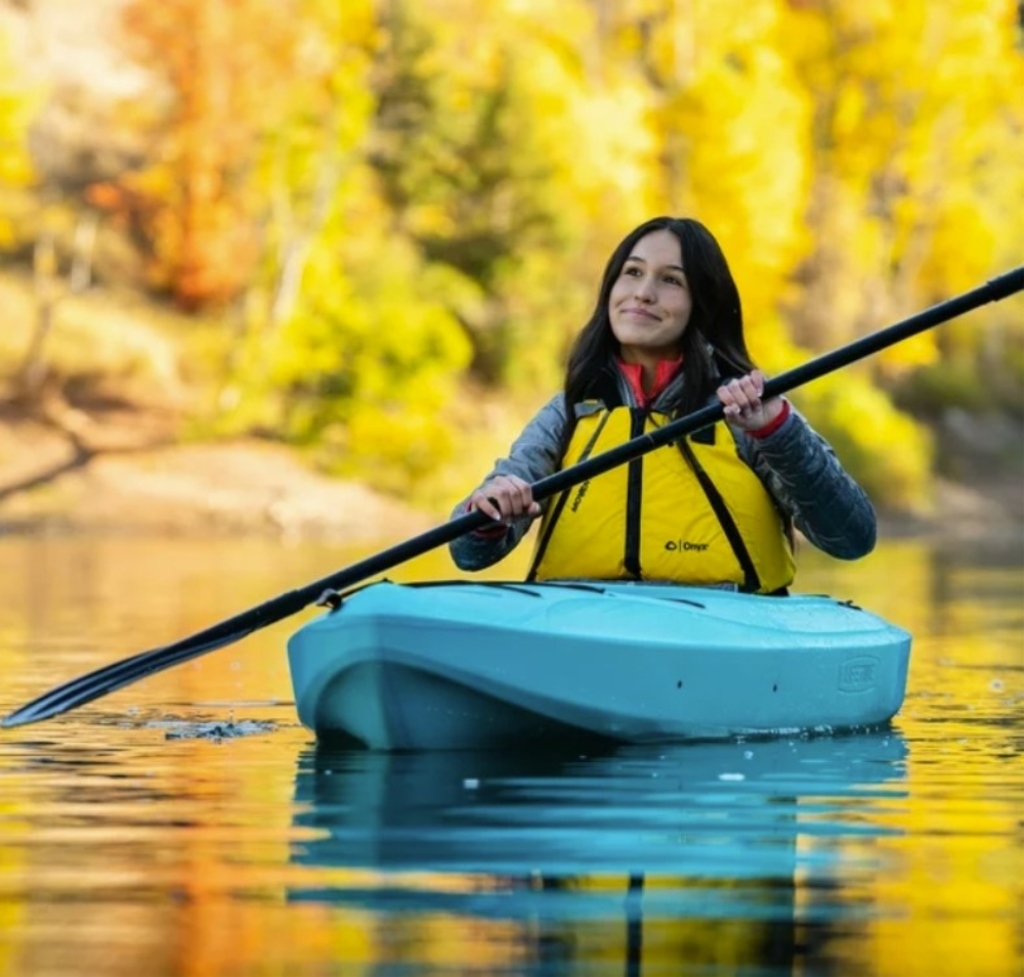 Lifetime Guster Kayak Bahama Fusion Vanzant Auctions