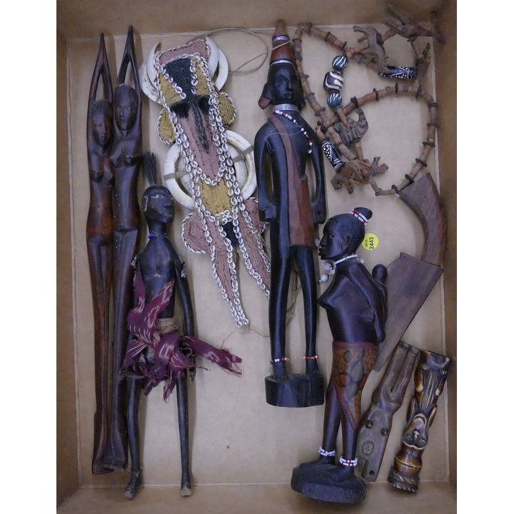 Box Small African Carvings & Jewelry