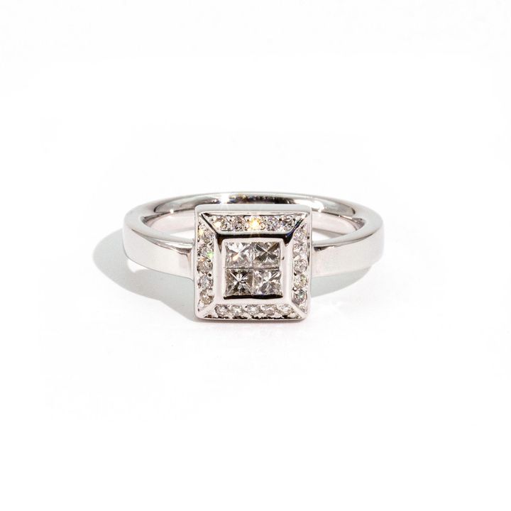 9ct Gold Diamond Cluster Ring
