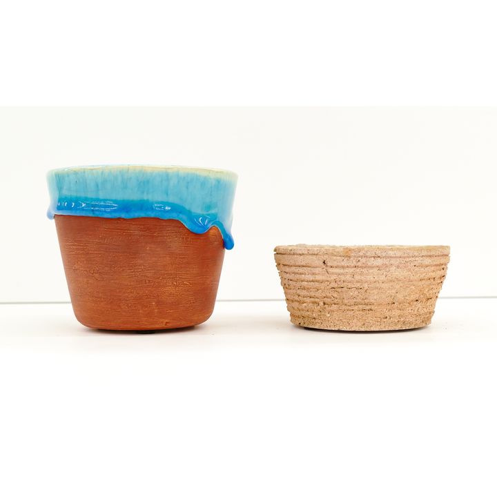 2pc Tom Hardy Early Ceramic Dish and Small Planter 3.5'' Approx.