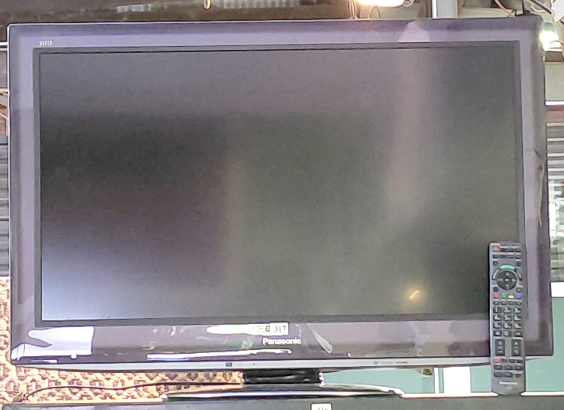 PANASONIC TV