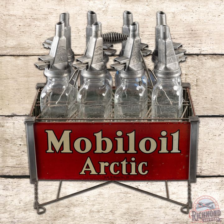 Mobiloil Arctic Filpruf Display Complete w/ 8 Glass Oil Bottles & Spouts
