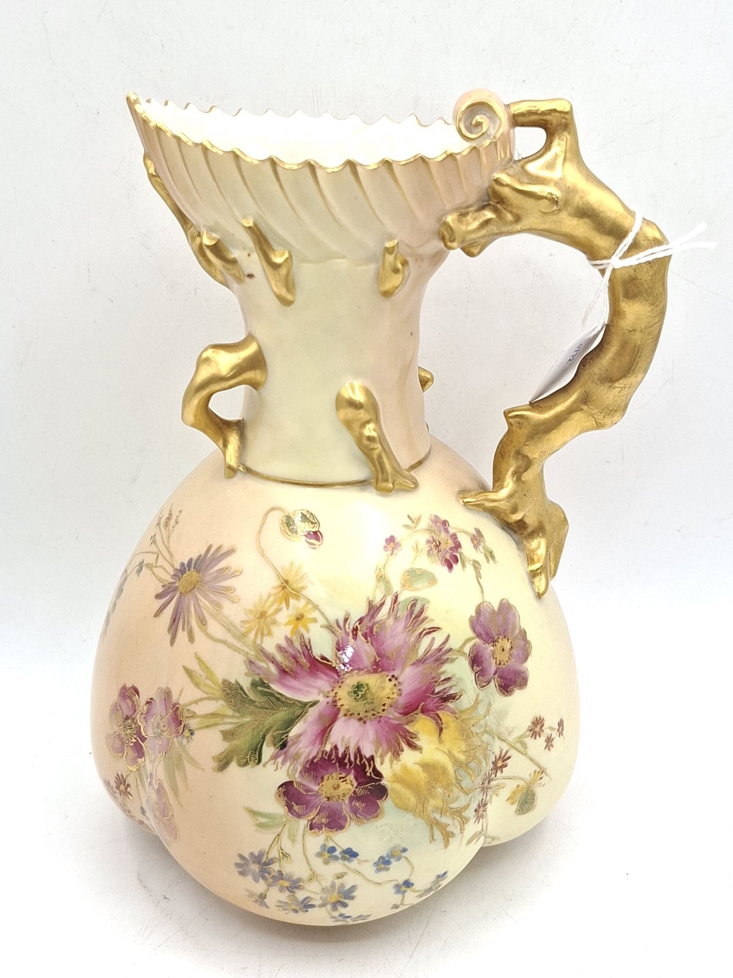 60 · ROYAL WORCHESTER EWER