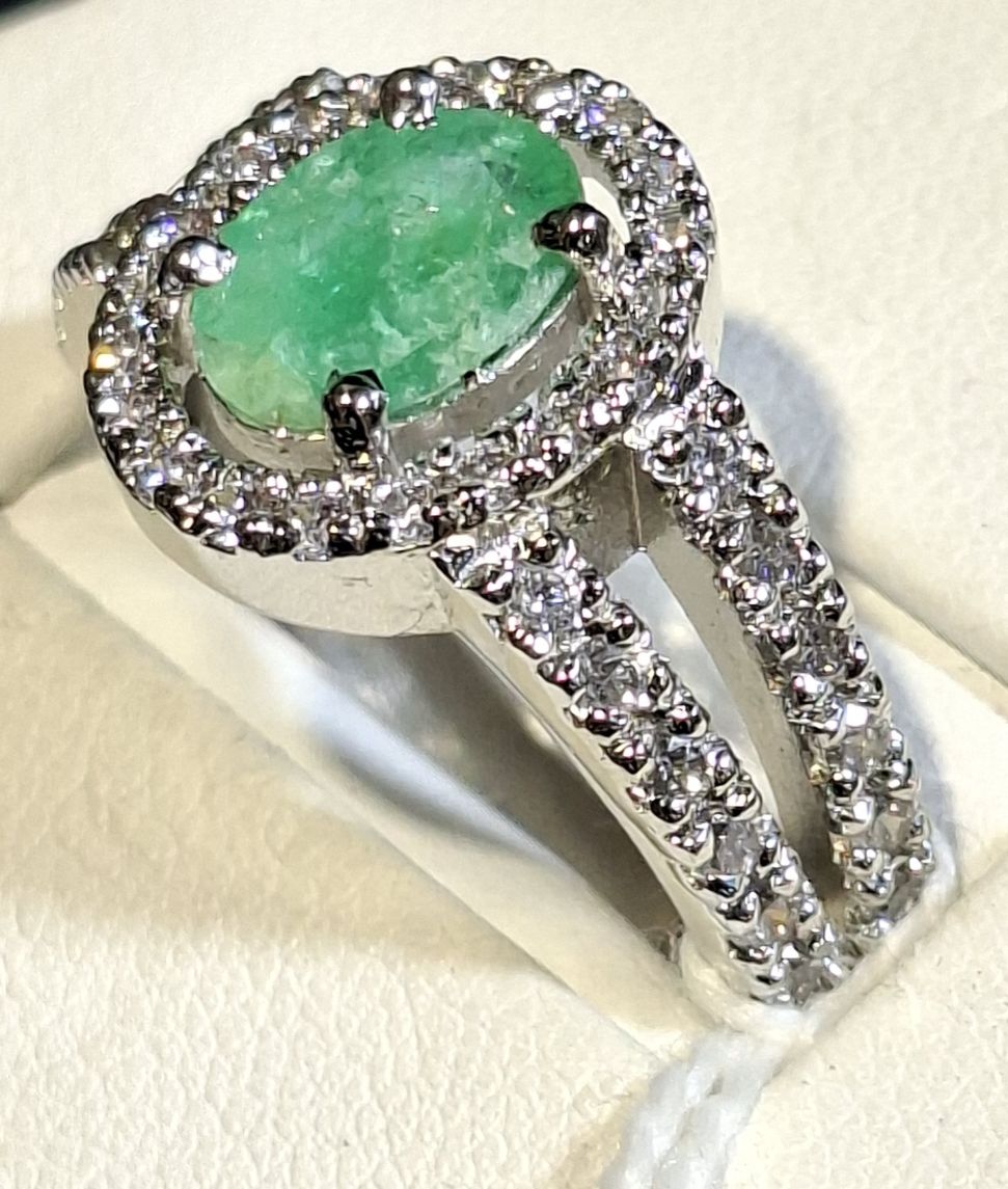 Emeral Dress Ring
