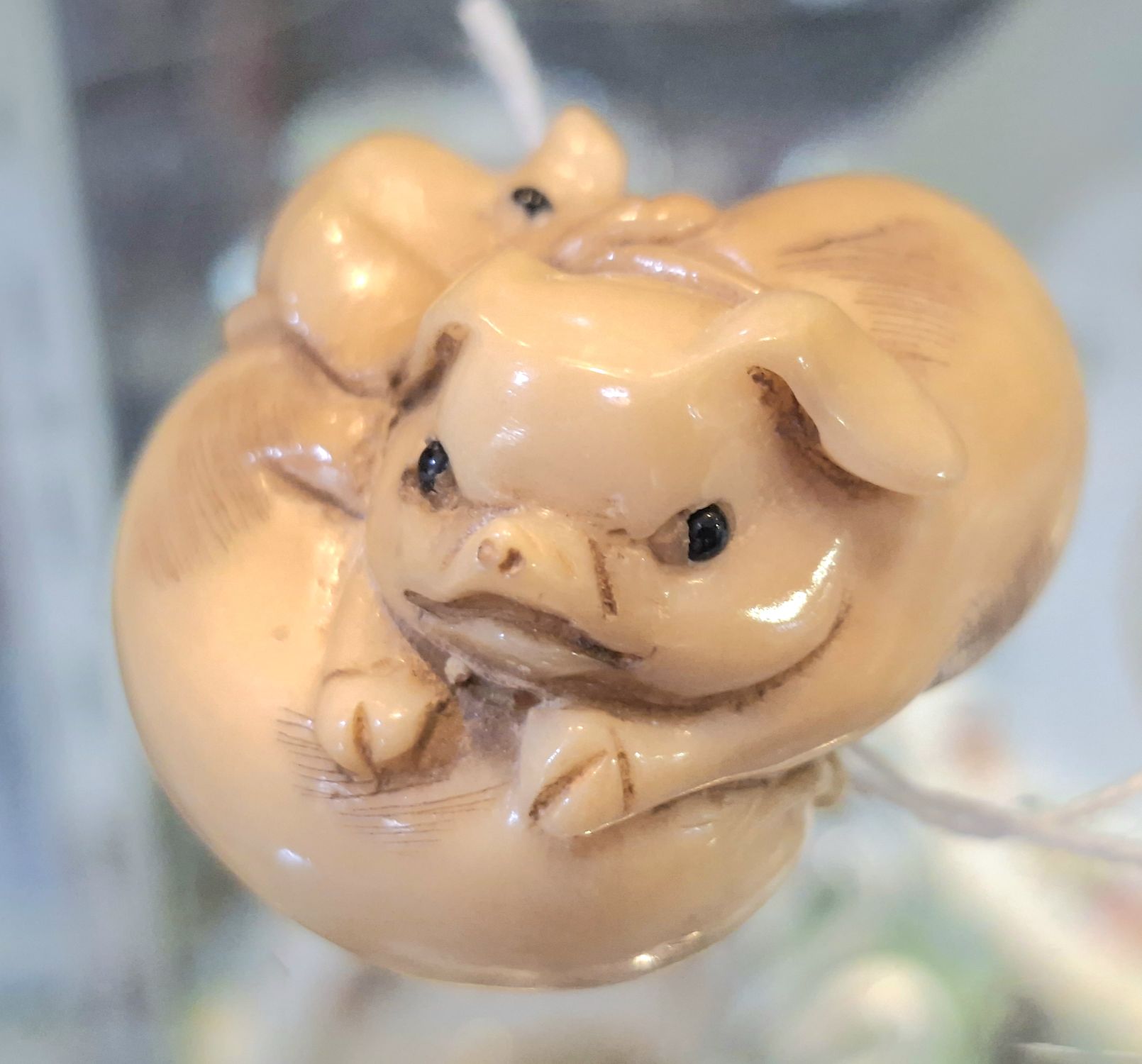 1217 · JAPANESE NETSUKE