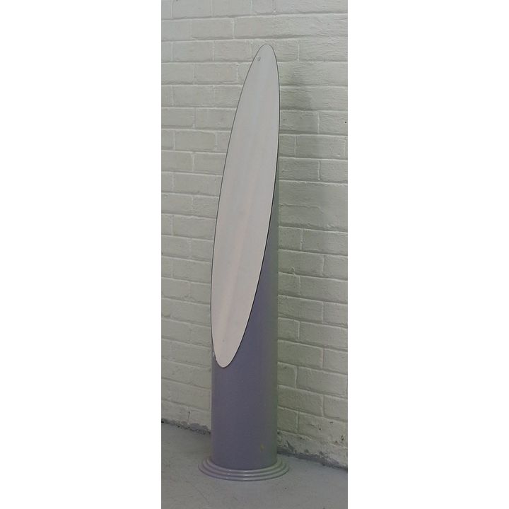 MOULDED PLASTIC LIPSTICK MIRROR
