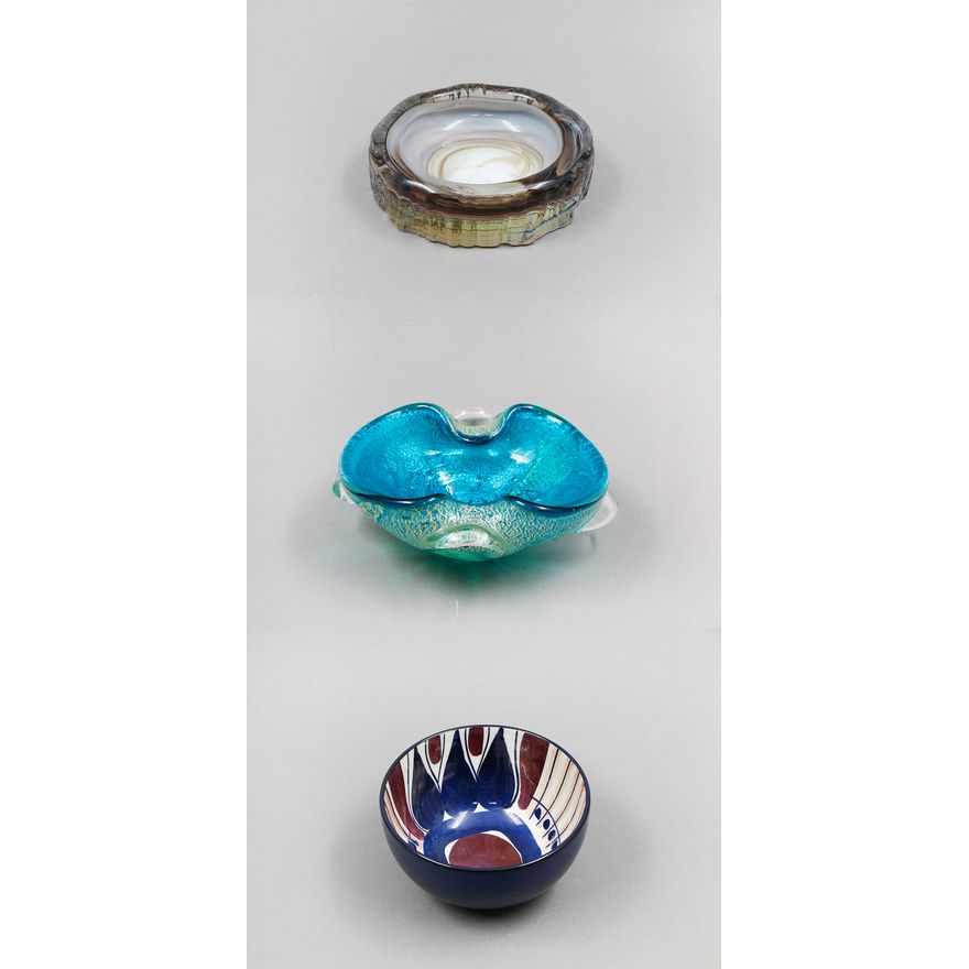 A selection of two bowls and one ashtray