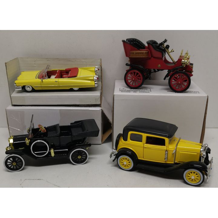 Die Cast Model Cars (x4)