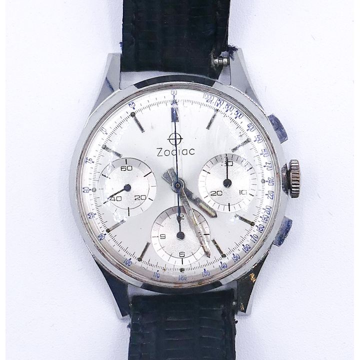 Vintage Men's Zodiac Stainless Chronograph Wrist Watch 35mm