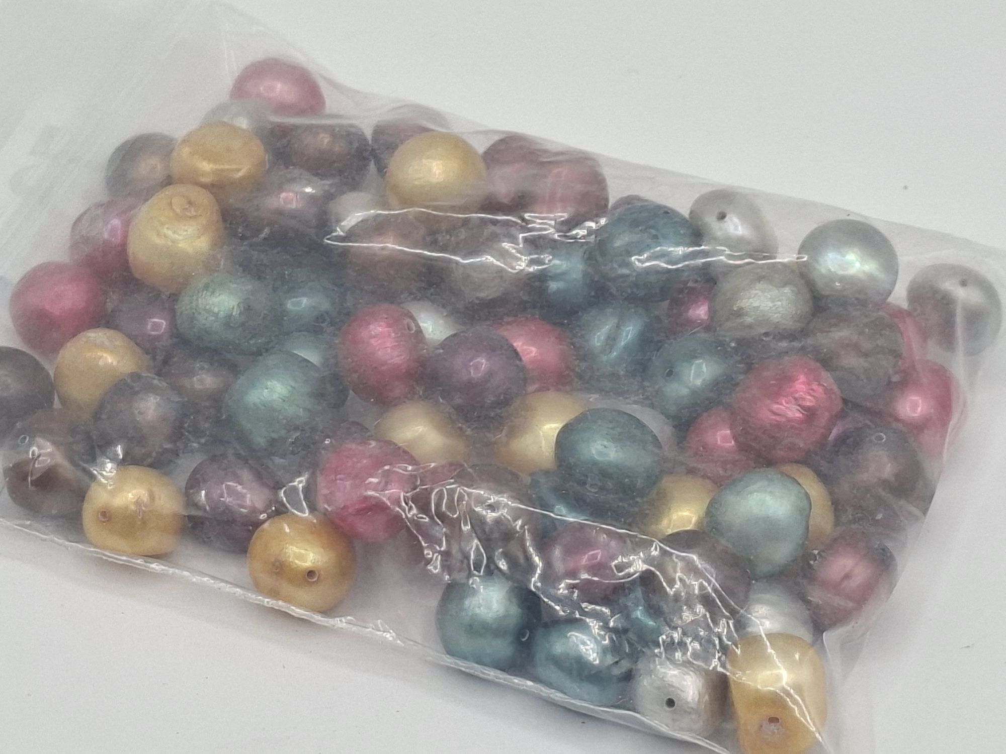 73 · FRESHWATER PEARLS