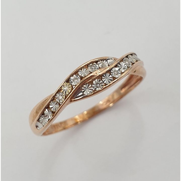 9ct Y/G Miracle Set Dress Ring