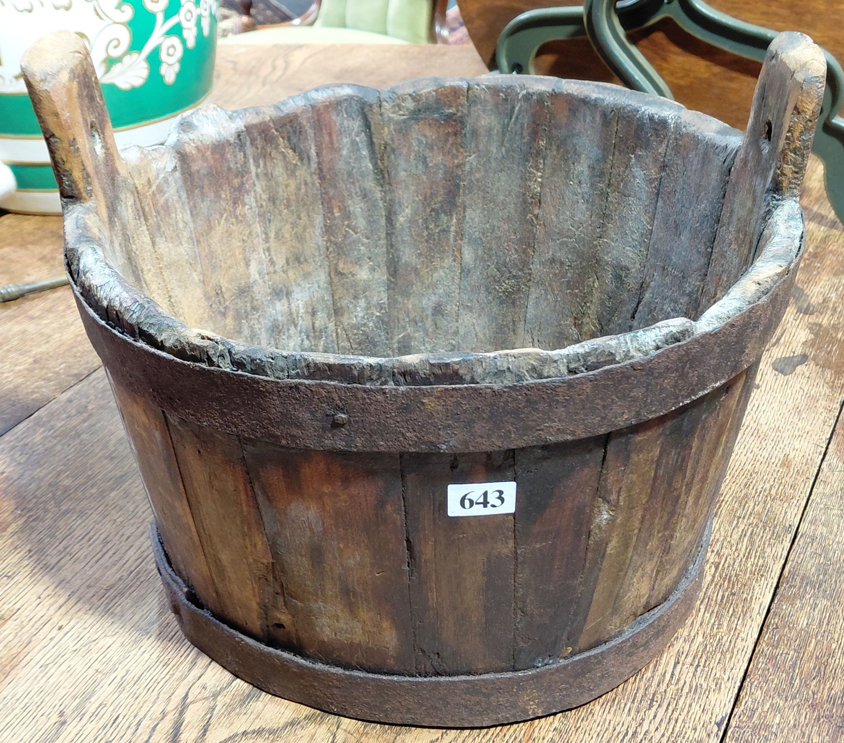 643 · EARLY WISHING WELL BUCKET