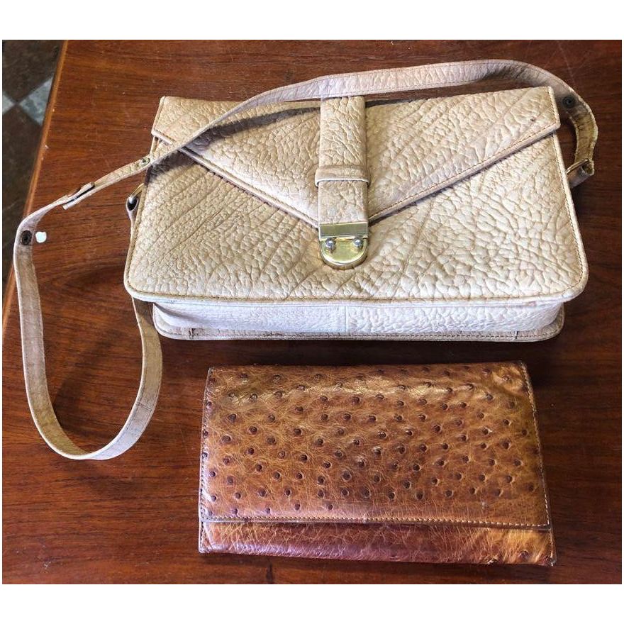 Vintage on sale ostrich purse