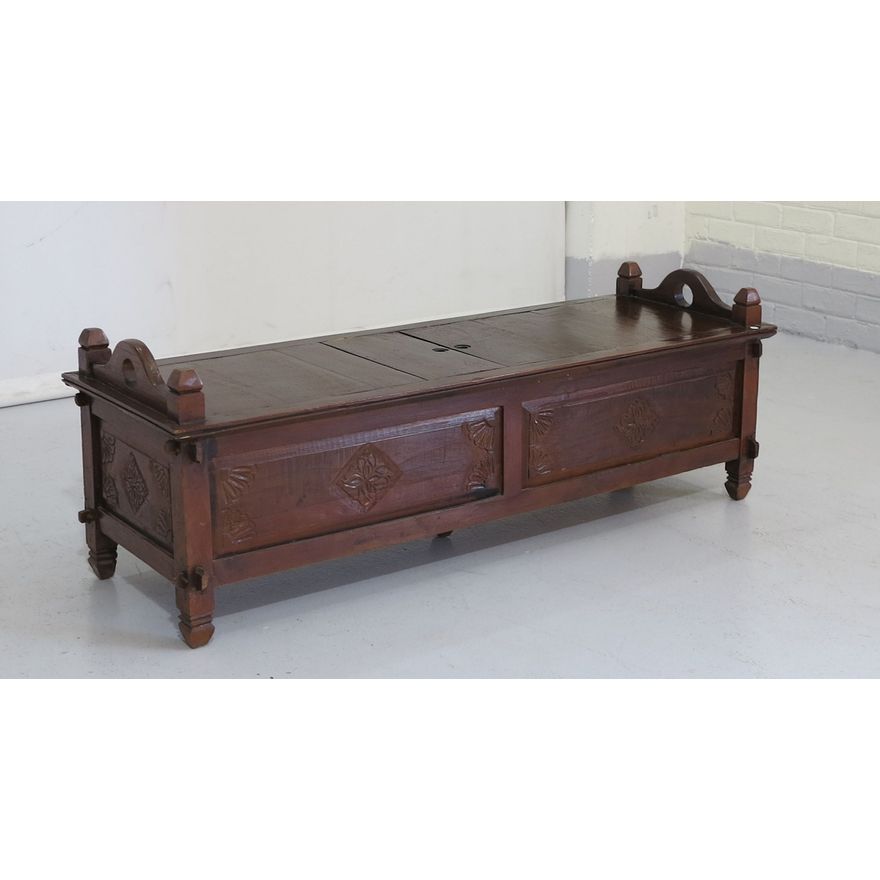 STORAGE BENCH