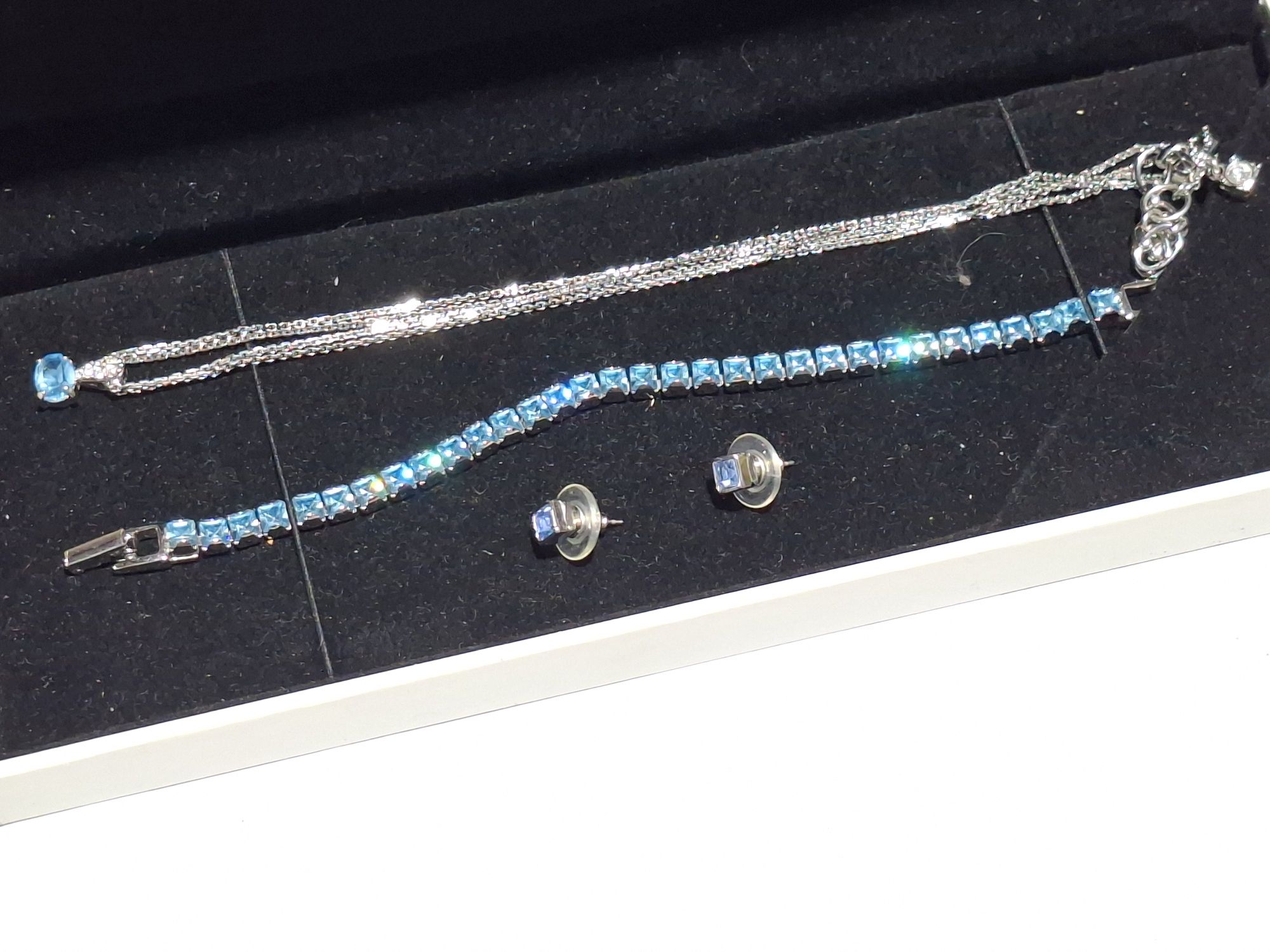 Swarovski Jewellery Suite