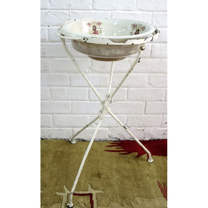 TUNSTALL WASH STAND,
