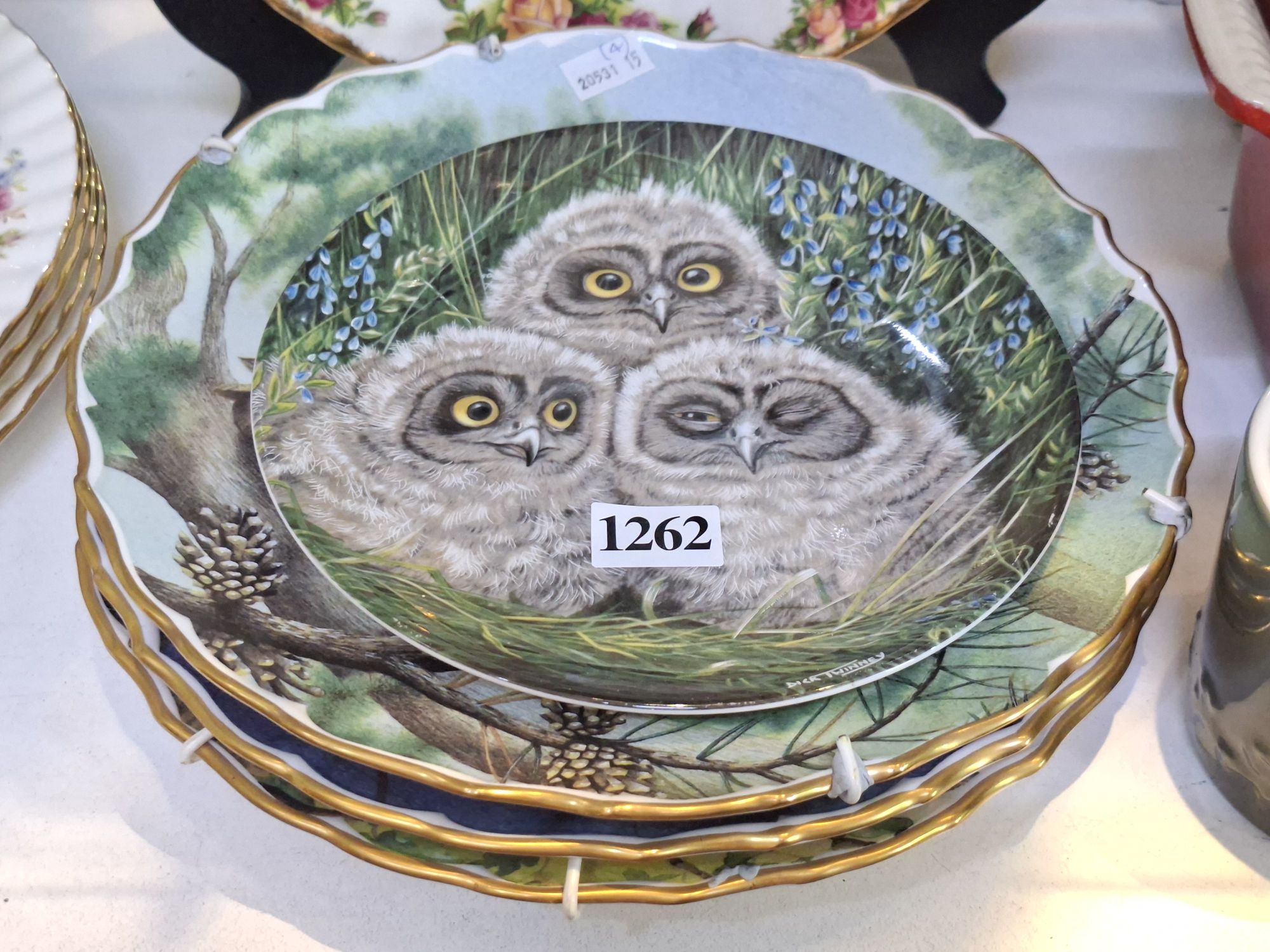 Spode And Wedgwood Cabinet Plates