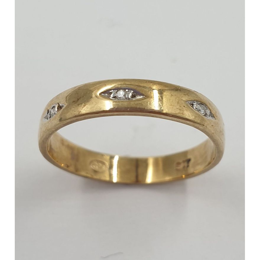 9ct Y/G Diamond Ring