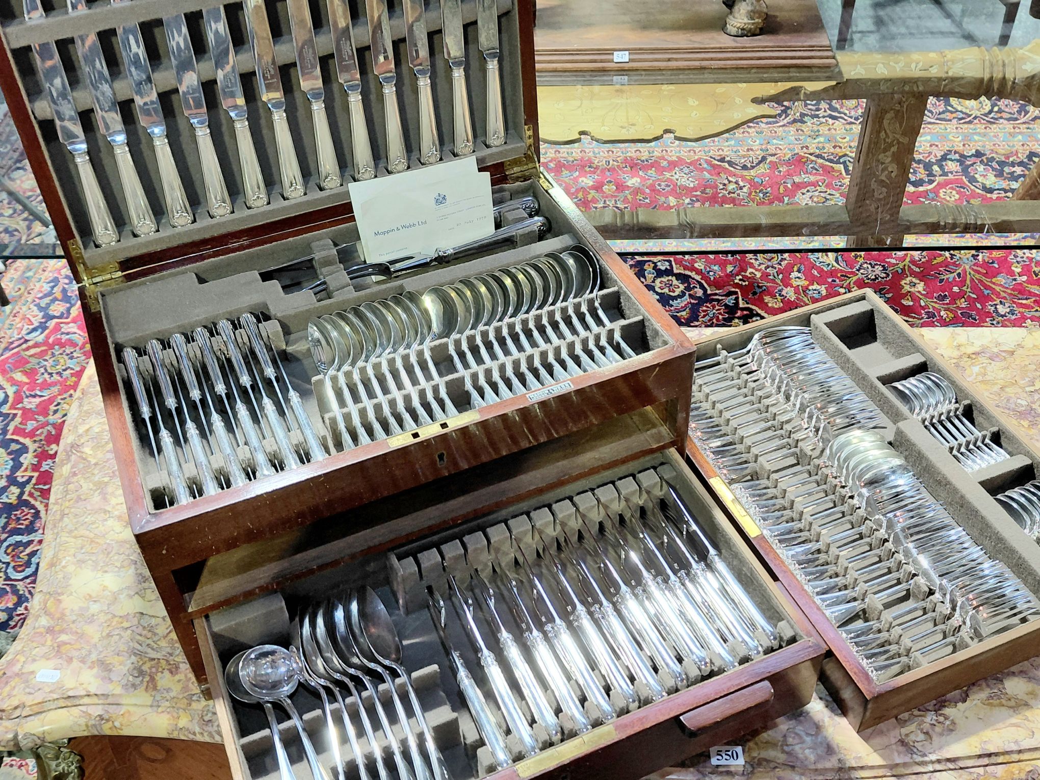 551 · OUTSTANDING STERLING SILVER FLATWARE SERVICE