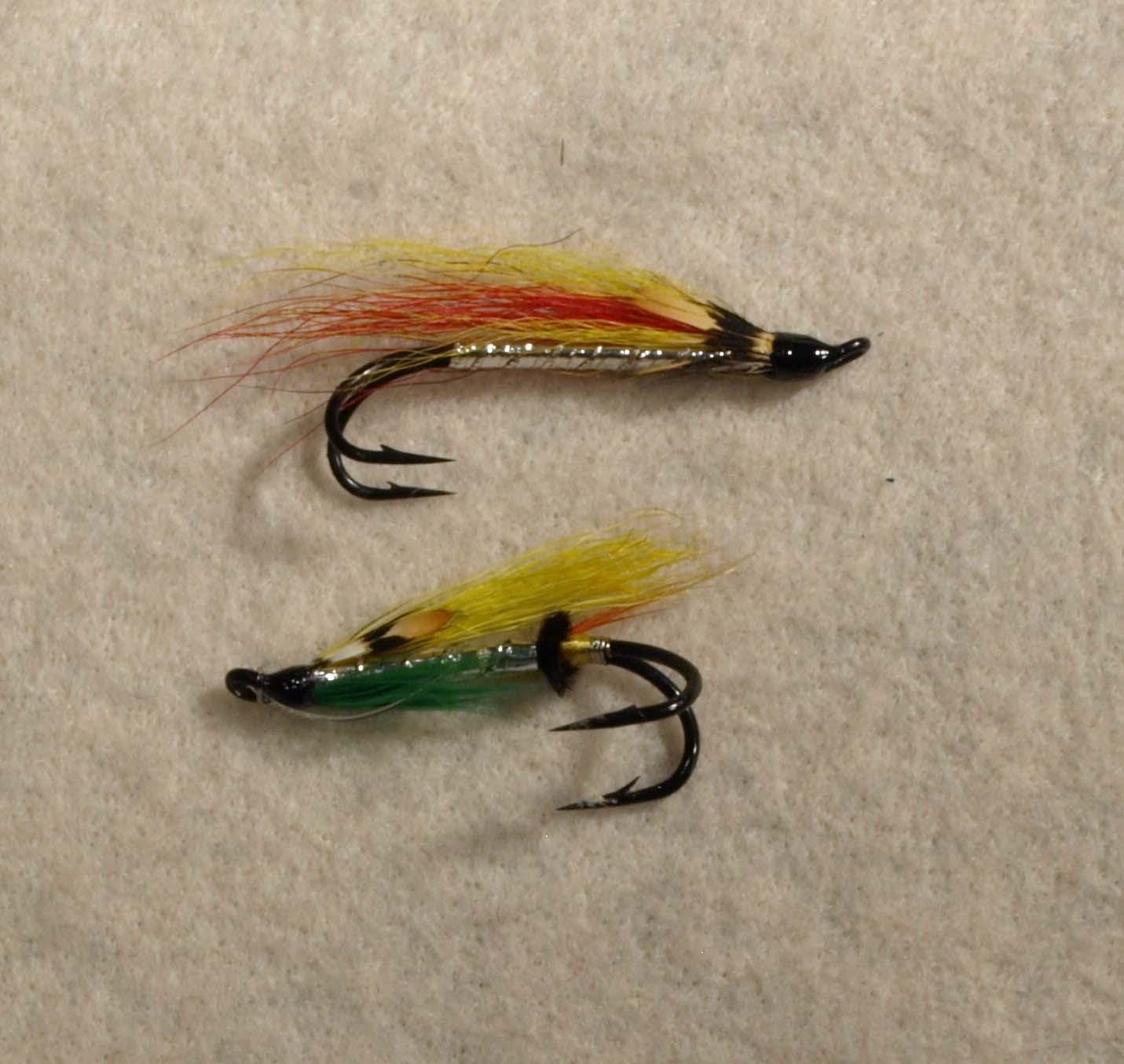 CORTLAND FLY BOX, DEWITT STYLE, FLIES