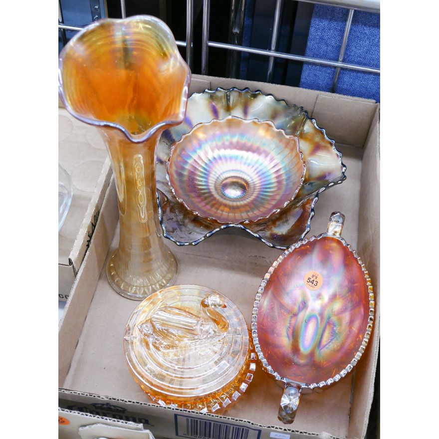 Box Old Carnival Glass