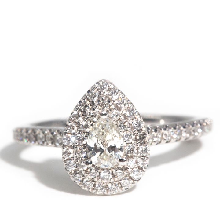 0.87 Carat Total Diamonds 14 Carat White Gold Ring
