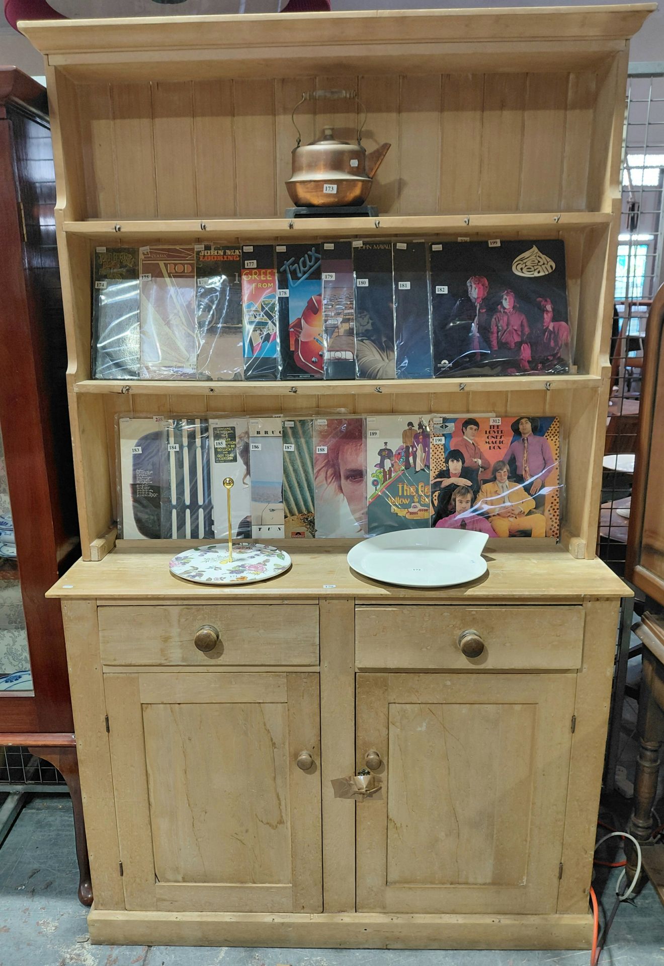 Colonial Pine Kitchen Dresser