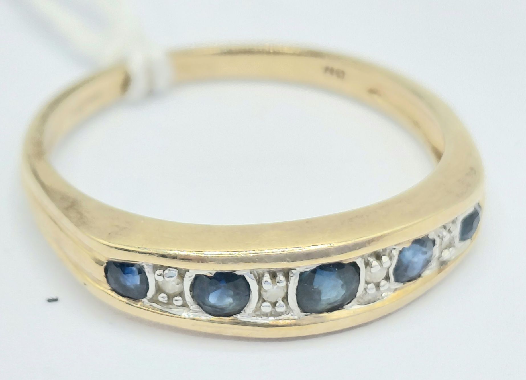 9ct Gold Sapphire Diamond Ring