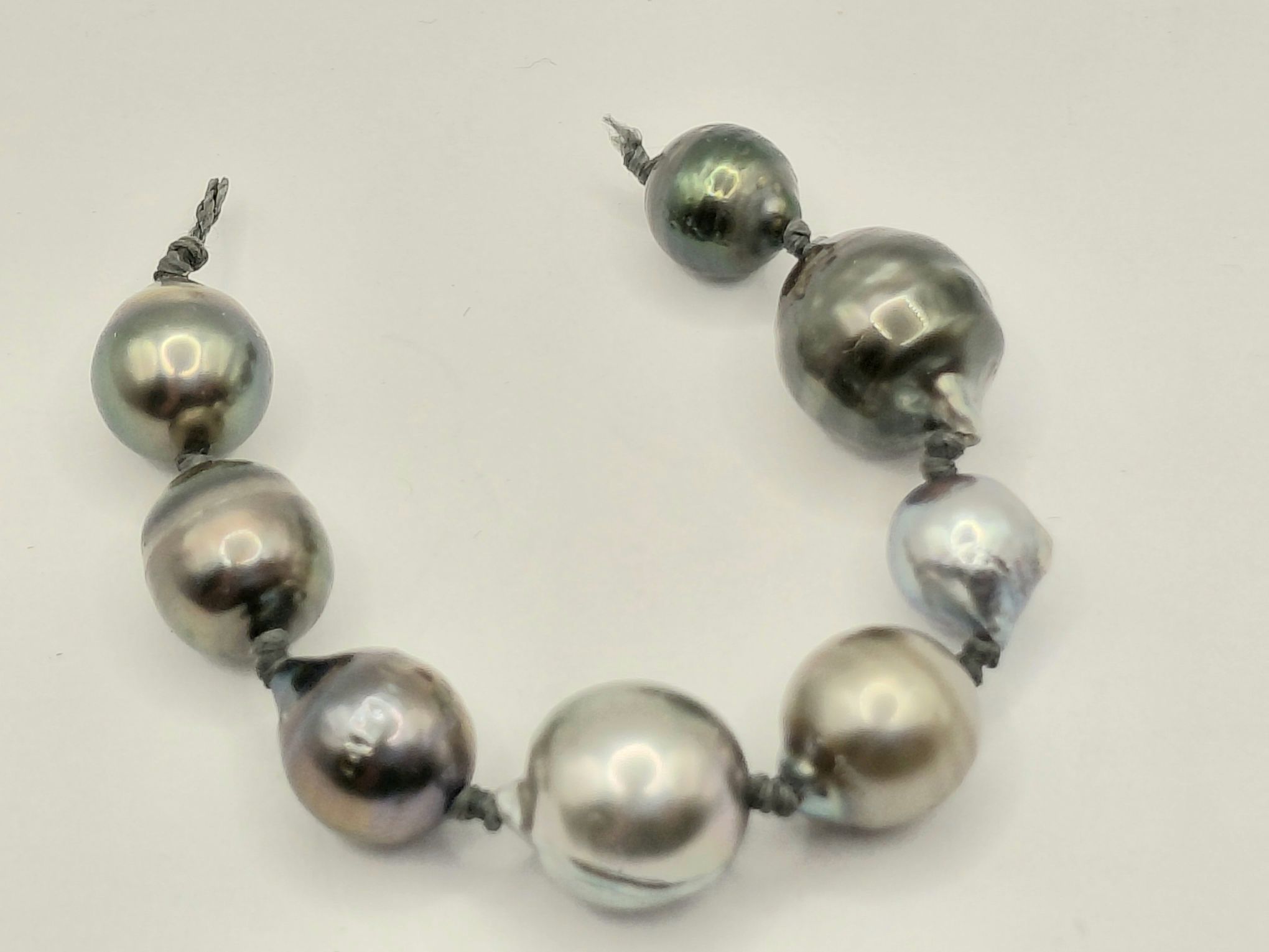 Tahiti Tahitian Salt Water Pearls