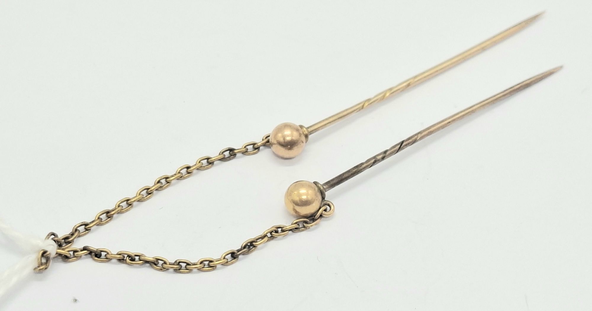 1128 · 15CT GOLD DOUBLE PINS