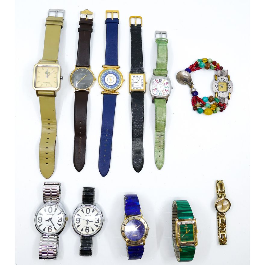 Box Modern Wristwatches