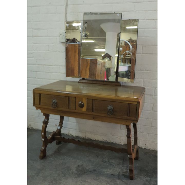 DRESSING TABLE,