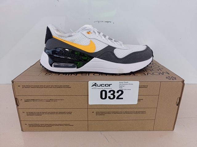 nike air max motion 2 black flash crimson